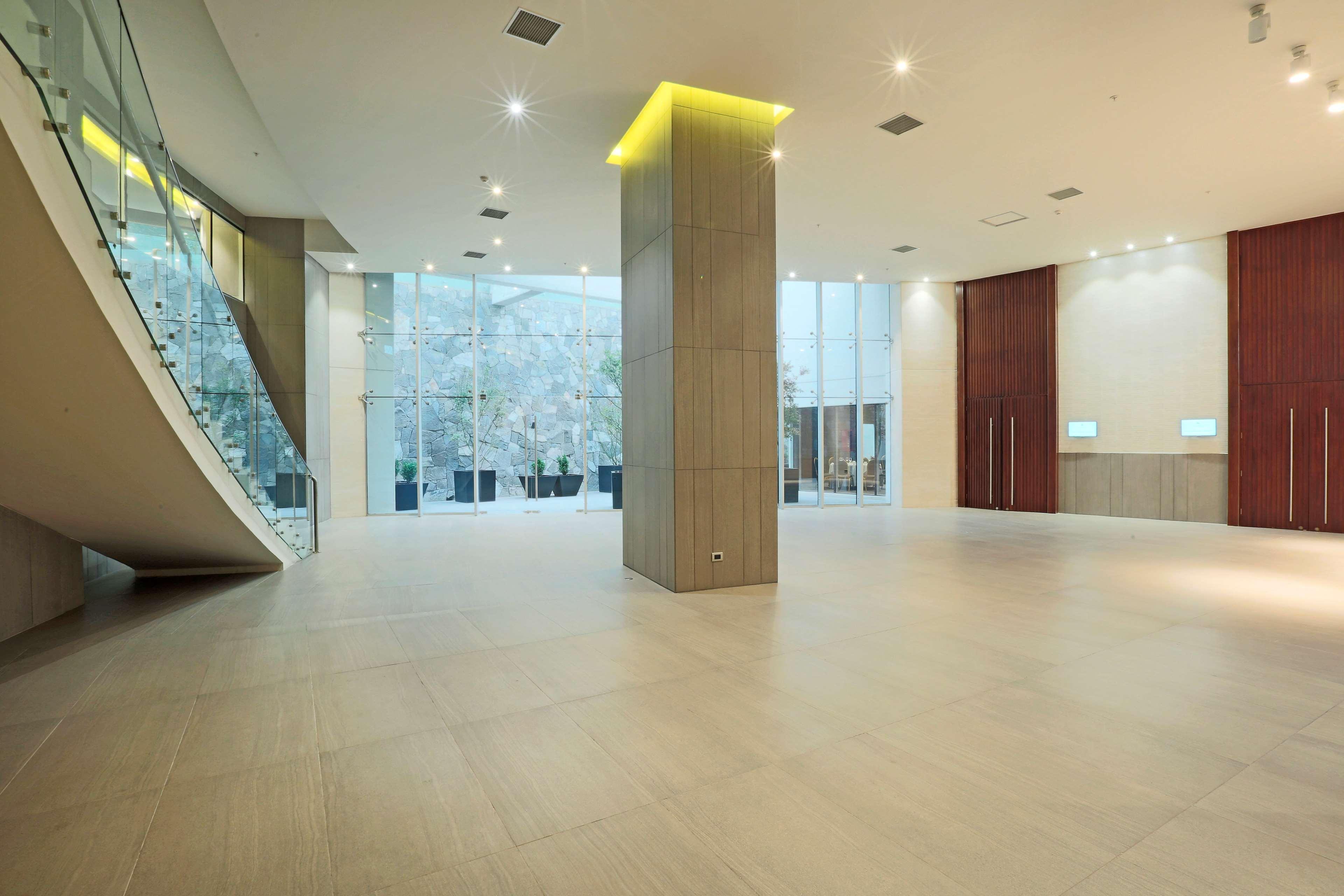 Doubletree By Hilton Kennedy, Chile Santiago